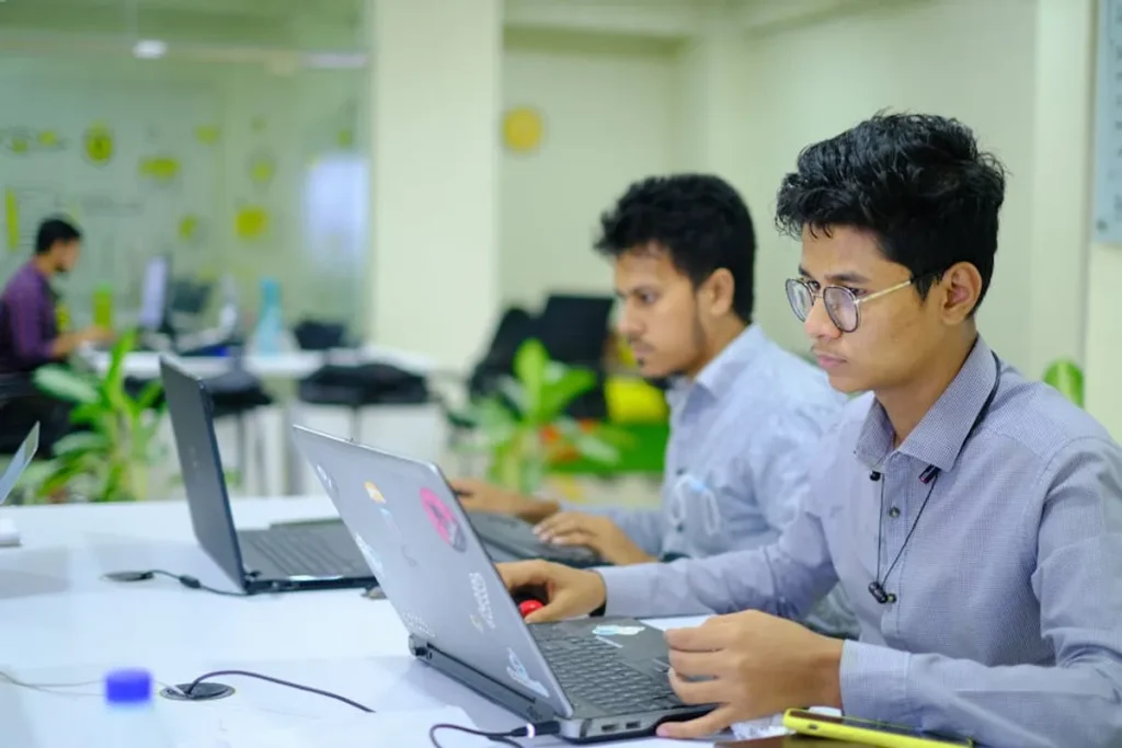 aaryaeditz.org Traffic Gap Explained